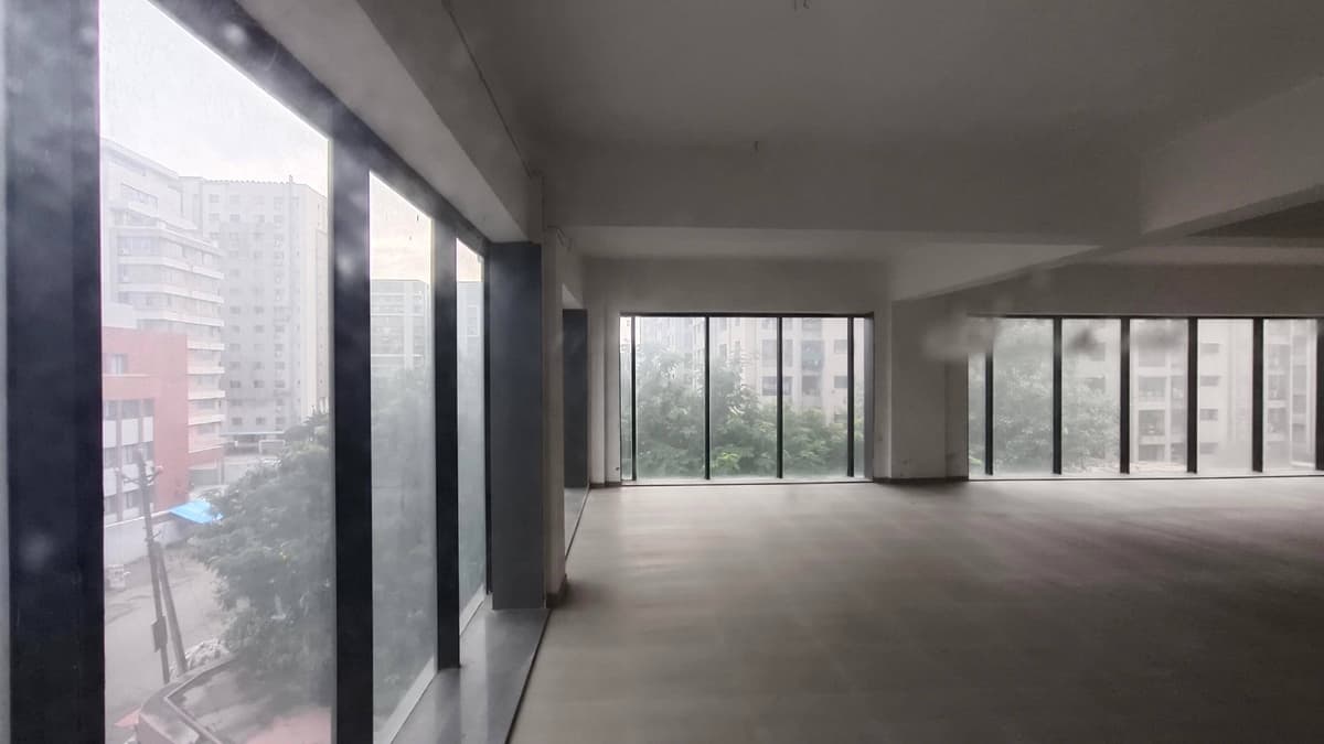 Corporate Office Space For Rent - In Vesu, Surat. in Vesu, Surat — photo 1 of 4