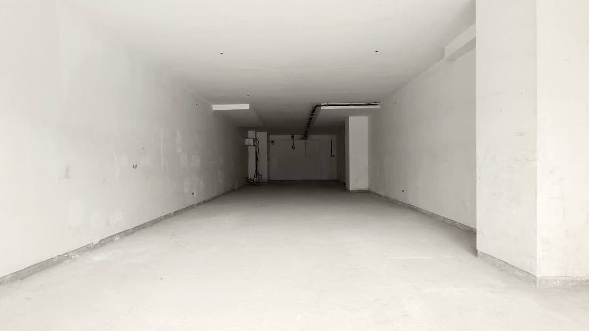 Corporate Office Space for Rent in Surat | 3790 Sq.Ft in Vesu, Surat — photo 1 of 6