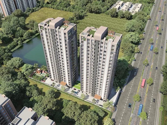 Spacious 4 BHK Flat for Sale in Surat | 3075 Sq.Ft Home in Citylight