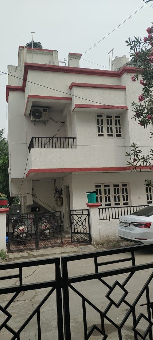 4 BHK Bunglow For Sale In Piplod, Surat in Piplod