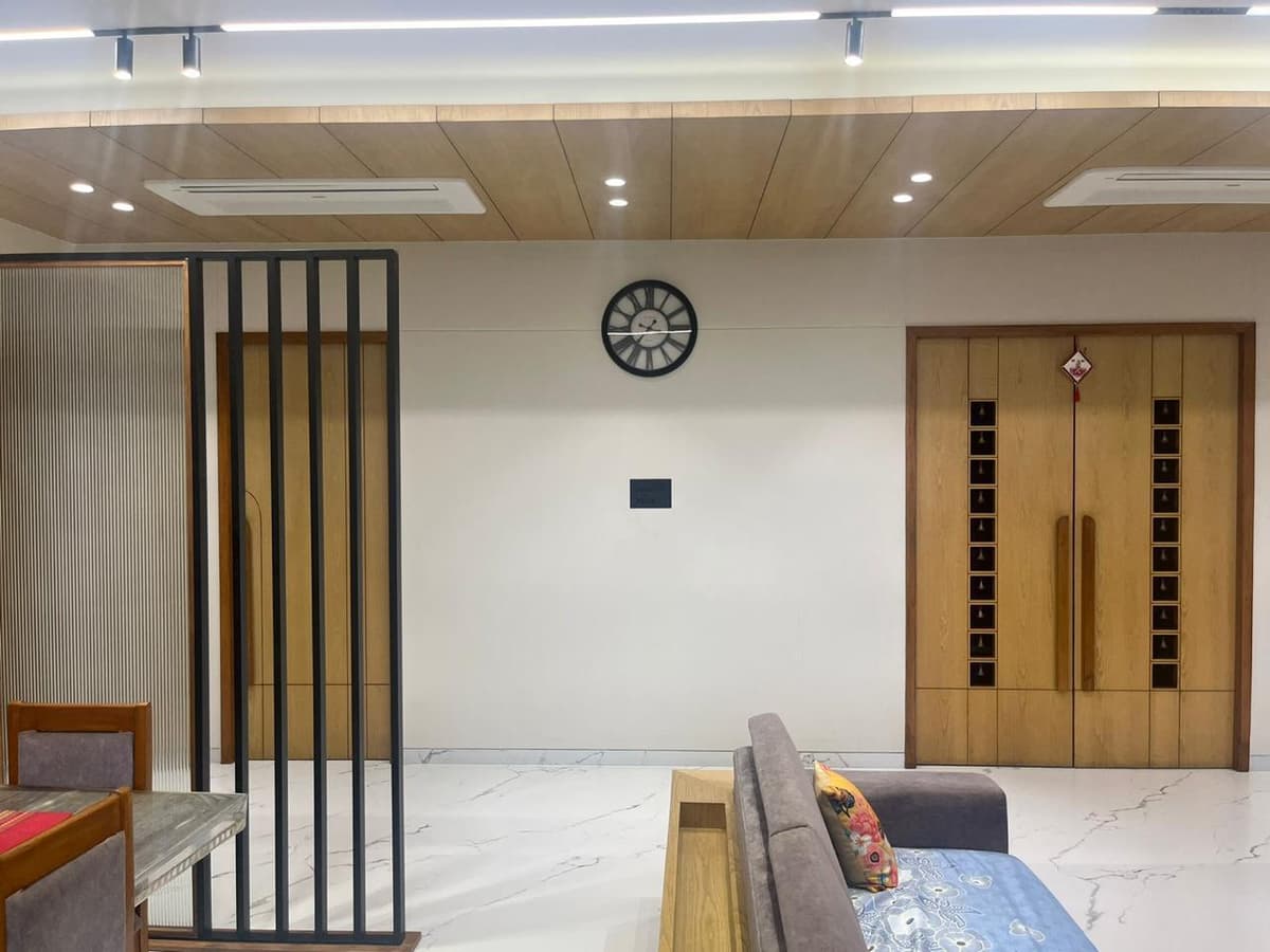 4 BHK Luxurious Flat for Rent near G D Goenka Canal Road, Surat in Vesu