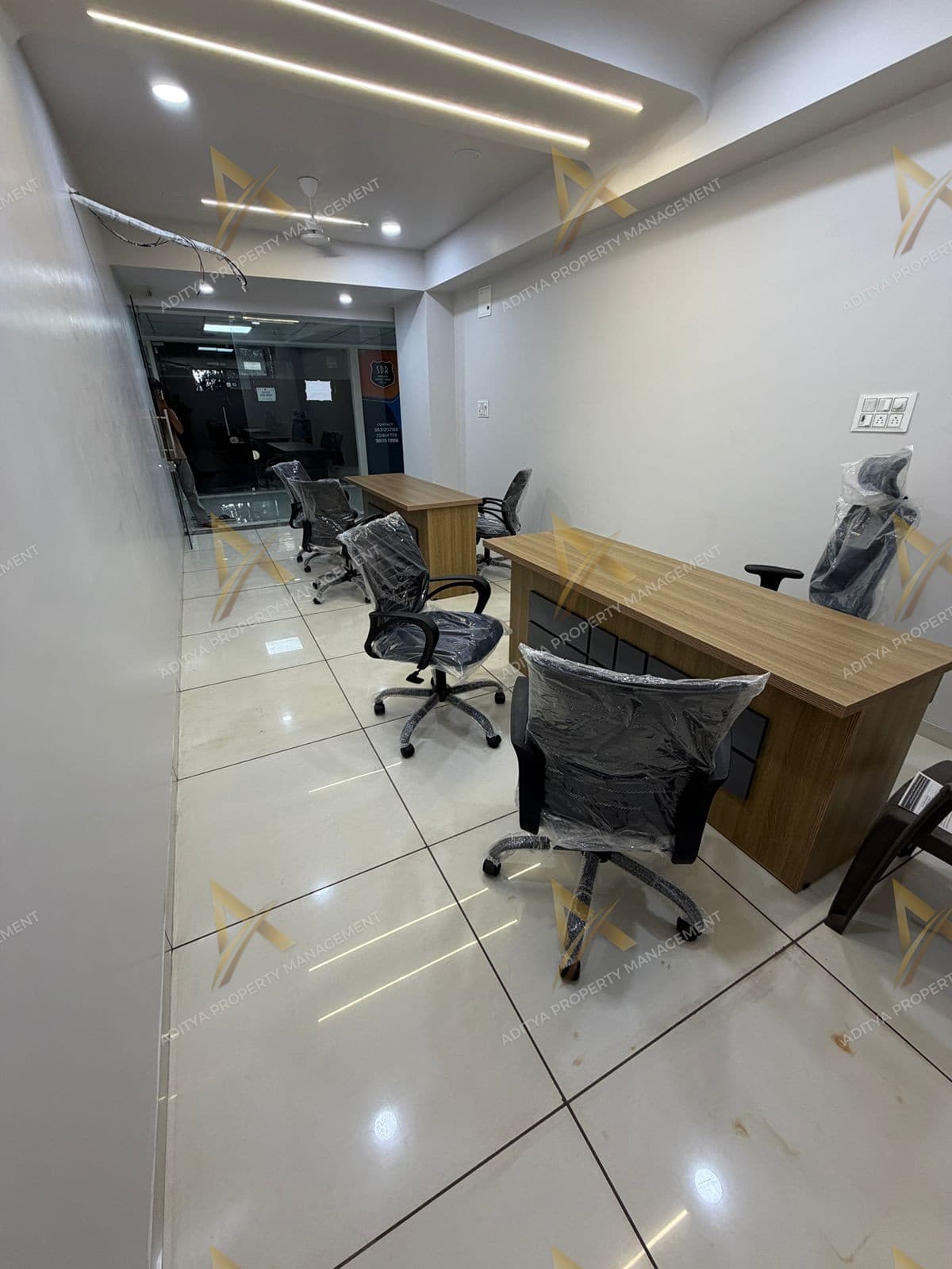 Office Space For Rent - Nr.Shyam Mandir, Vesu, Surat. in Vesu