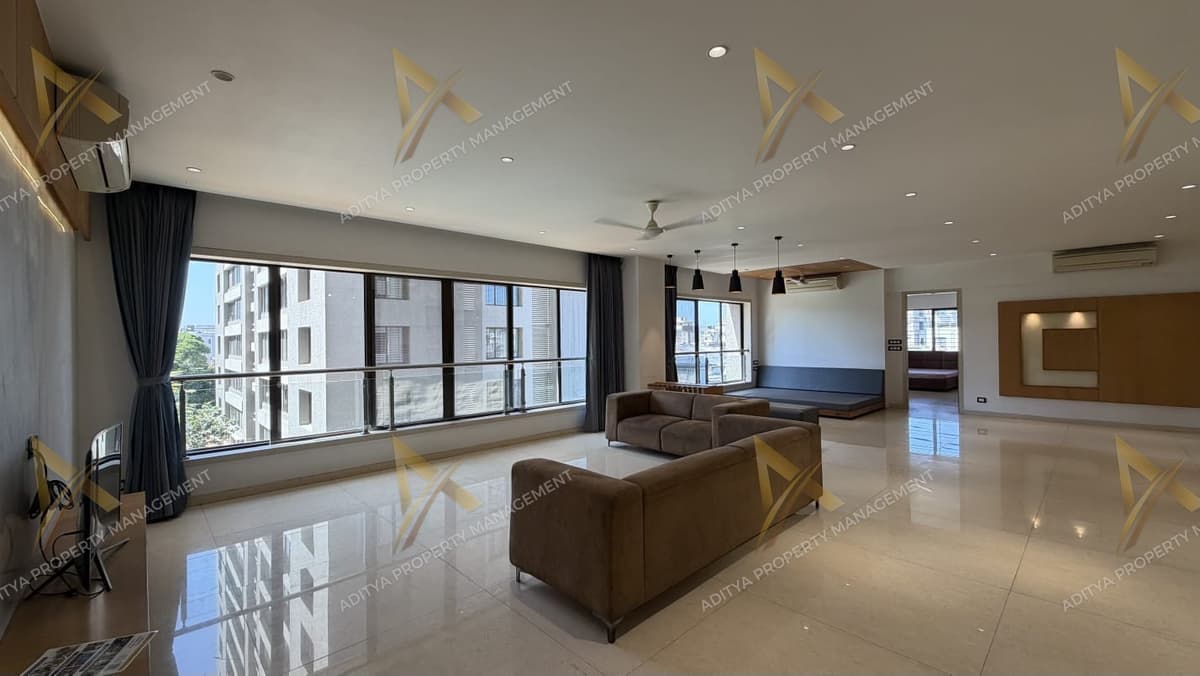5 BHK Luxurious Furnished Flat For Rent in New Citylight, Surat.