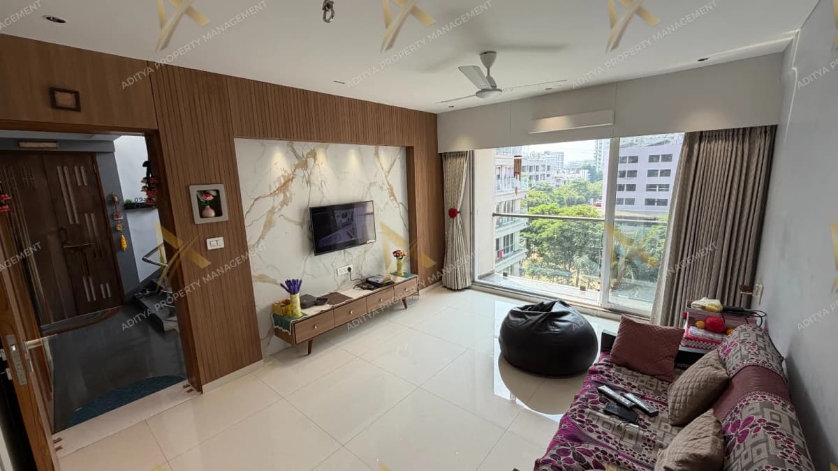 3 BHK Fully Furnished Flat For Sale - G D Goenka Canal, Surat. in Vesu, Surat — photo 1 of 9