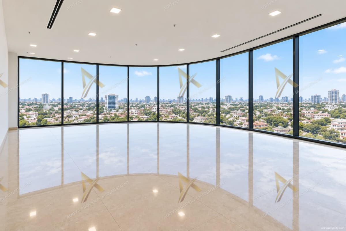 820 Sq.Ft | Premium Corporate Office - Vesu main Road, Surat. in Vesu, Surat — photo 1 of 5